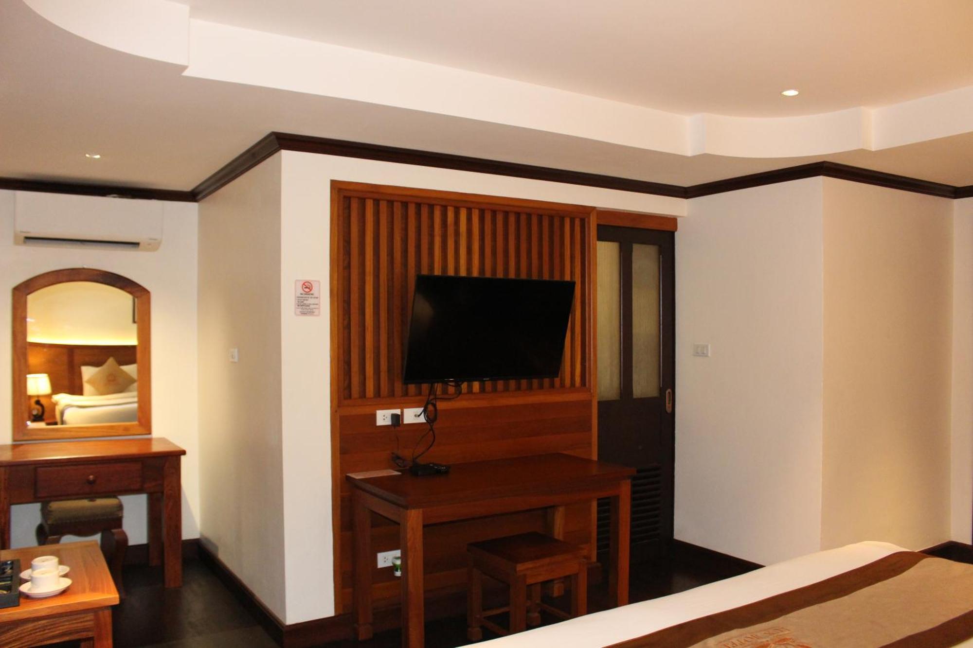 Lux Hotel Luang Prabang Exteriör bild