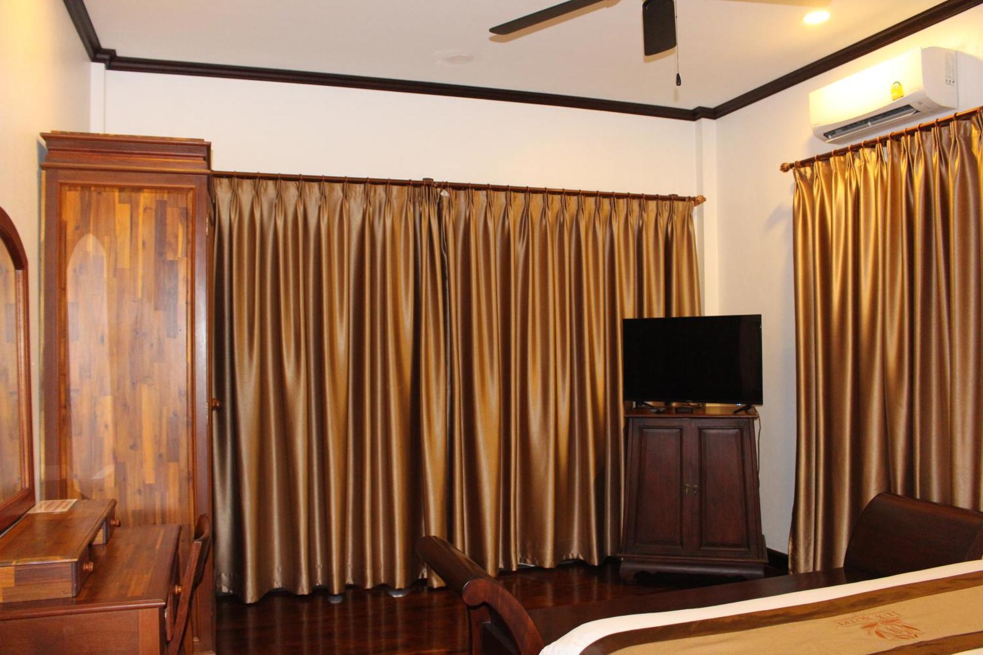 Lux Hotel Luang Prabang Exteriör bild